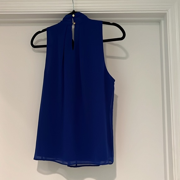NWOTs Calvin  Klein Royal Blue Chiffon Blouse Size Small - Picture 4 of 5